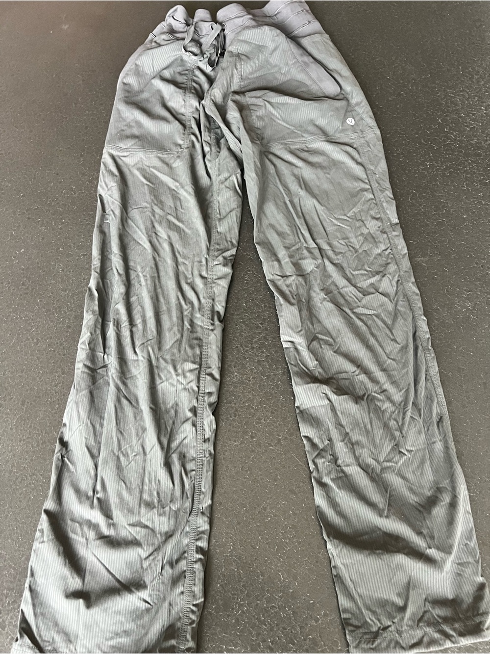 Lululemon Mid-Rise Dance Studio Joggers - Charcoal Gray (Size 4)